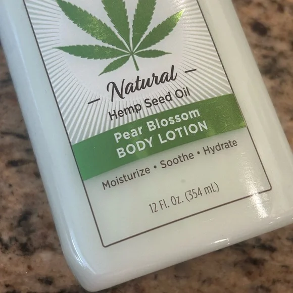 NEW 12oz Hemp Heaven Seed Oil Pear Blossom Lotion - Picture 3 of 4